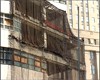 A Ground Zero, les bâtiments portent encore les stigmates de l'attaque.