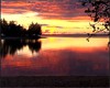 Coucher de soleil sur l'le magique de Moorea : On entend le ressac qui rsonne.